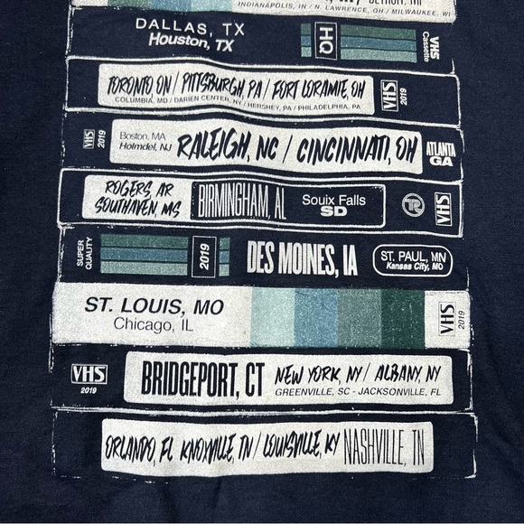 NWOT Thomas Rhett Official VHS-19 Tour Graphic Sweatshirt Navy Unisex 2XL - Picture 5 of 7